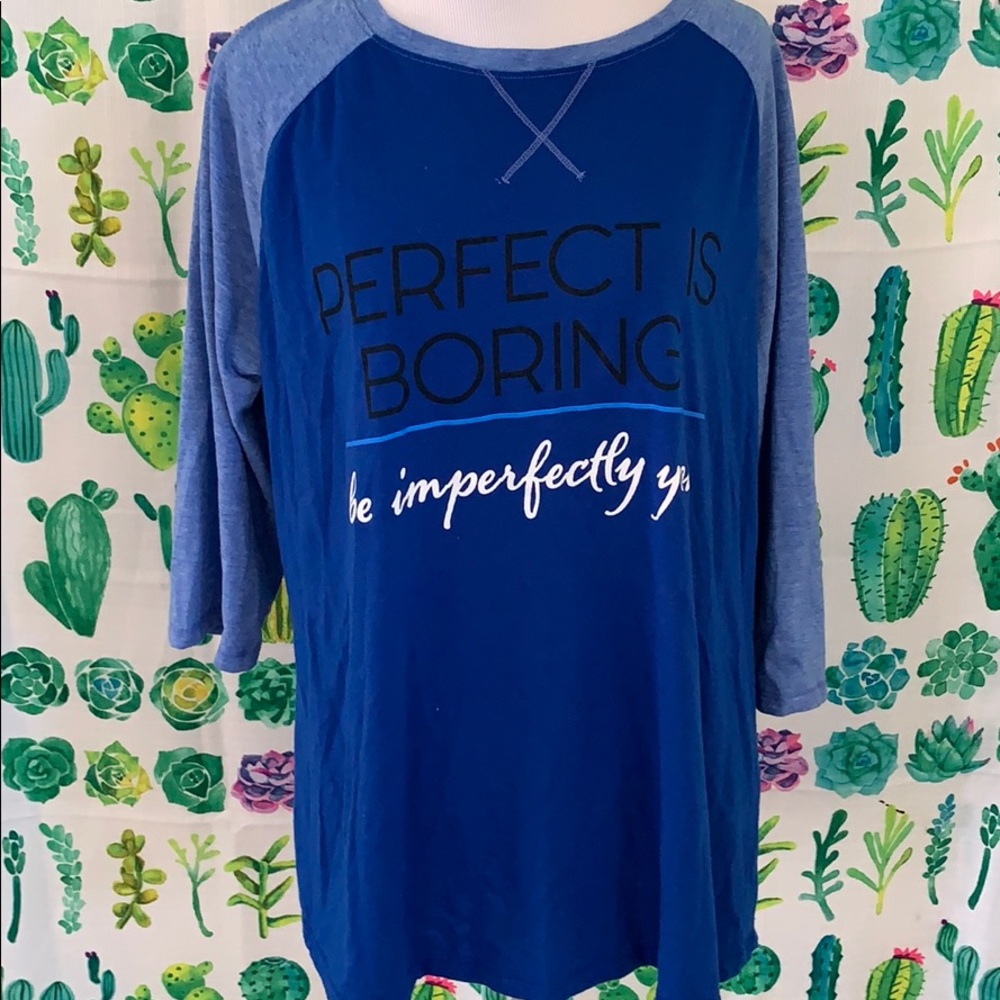 Súper Cute Women’s Athletic T-Shirt Sz XL